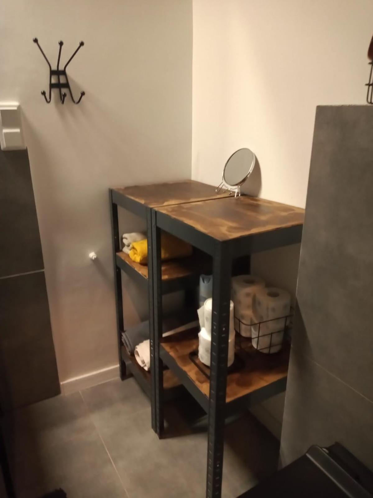 Apartament W Starym Mlynie Loft Rozanka Wroclaw Dış mekan fotoğraf